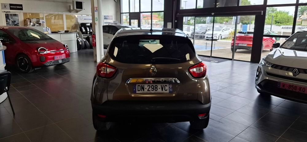Captur dCi 90 Energy S&S eco&sup2; Intens 2015 occasion 33370 Tresses
