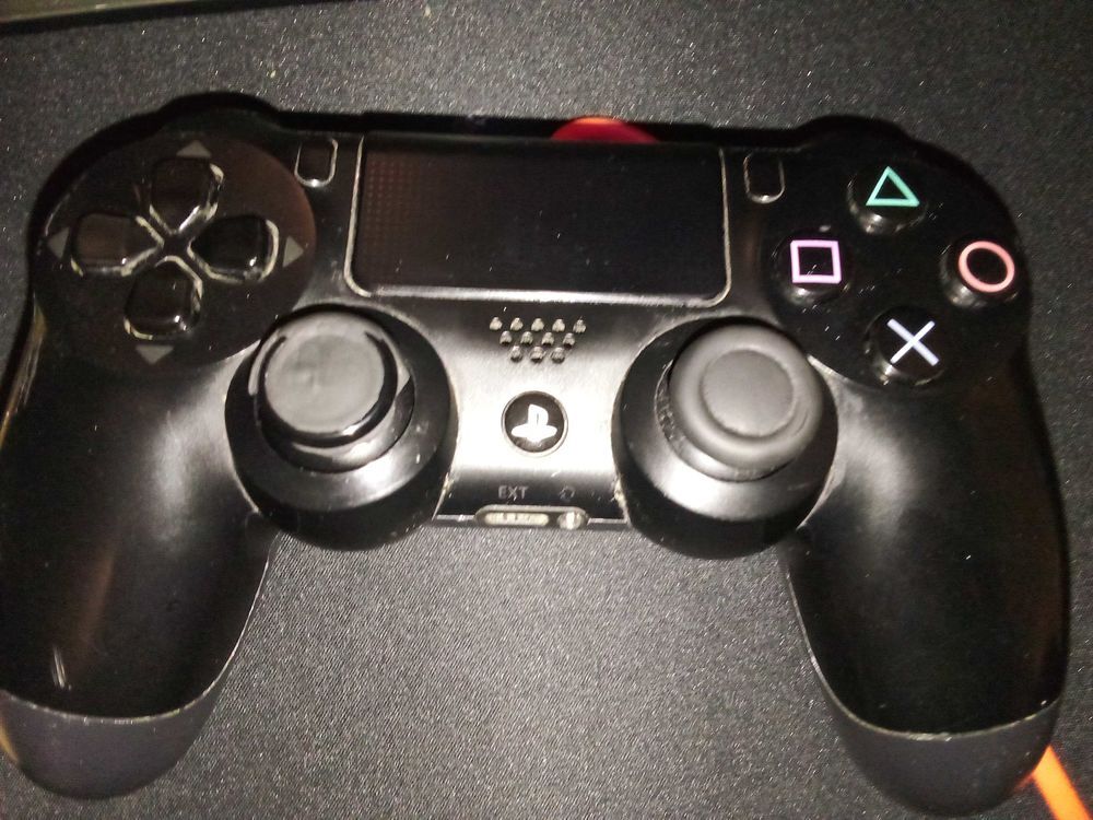PS4 Consoles et jeux vidéos