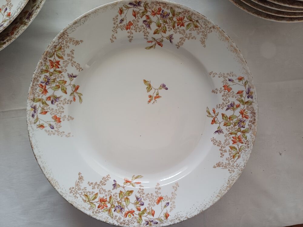 service vaisselle porcelaine ancienne fin XIX eme Cuisine