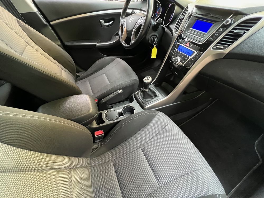 i30 1.6 CRDi 110 Blue Drive Pack Inventive 2013 occasion 77130 La Grande-Paroisse