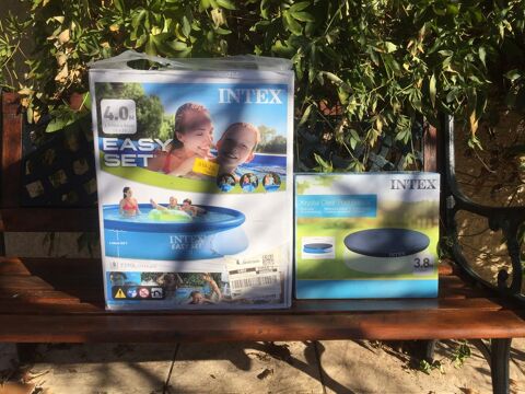 Piscine autoporte INTEX SET avec sa bche 40 Saint-Vincent-de-Mercuze (38)