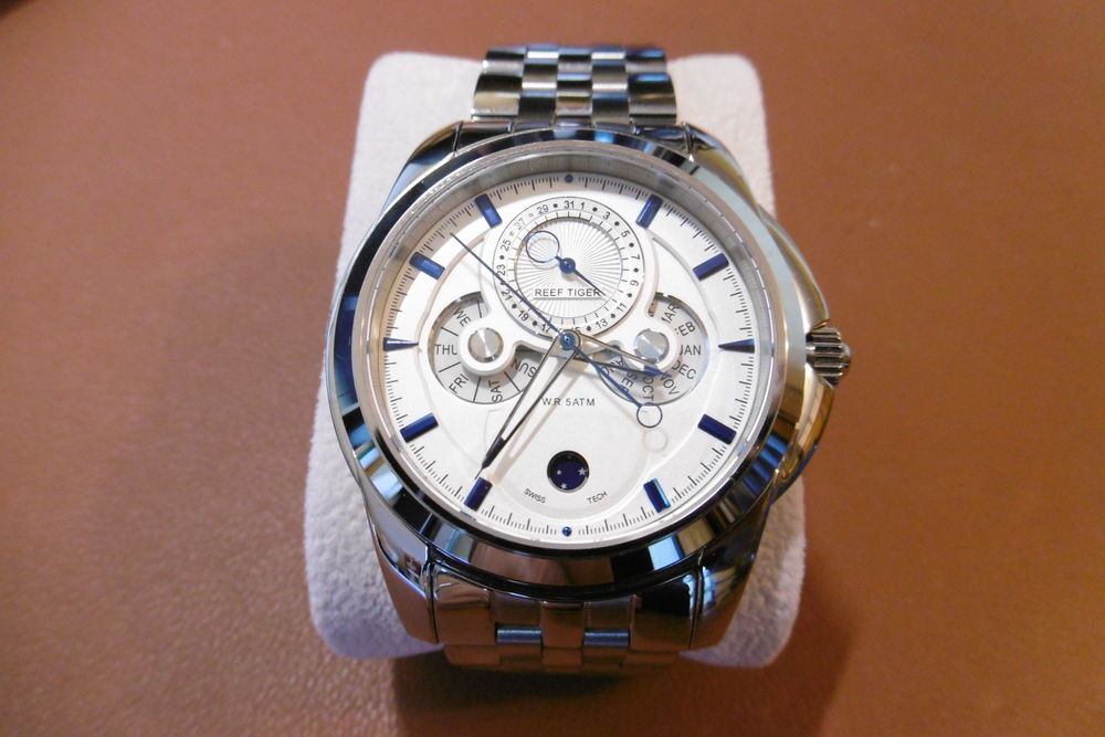 Montre Reef Tiger NEUVE jamais port&eacute;e Bijoux et montres