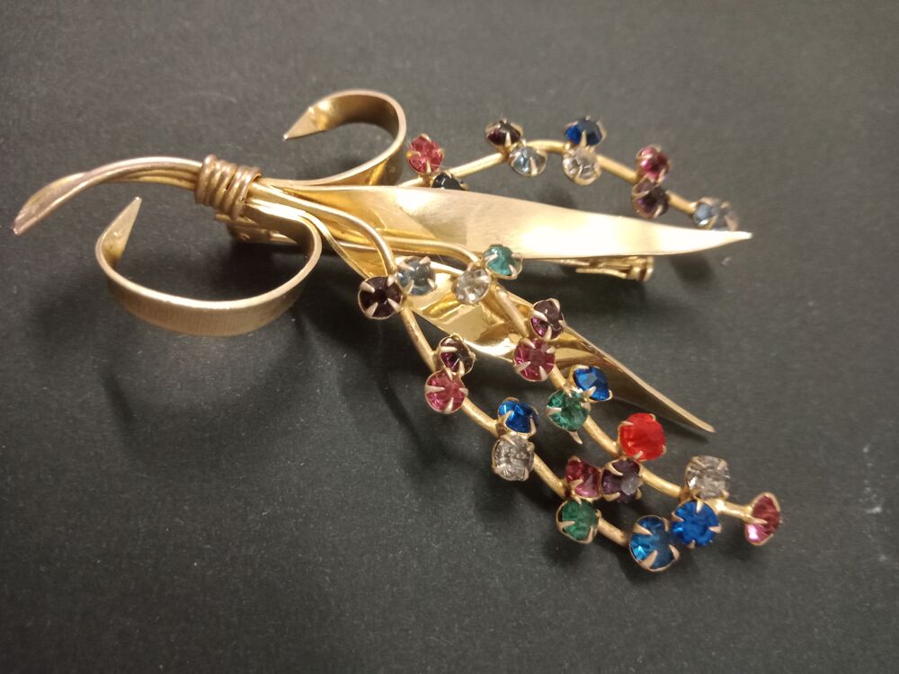 Broche ancienne en plaqu&eacute; or ann&eacute;e 50 Bijoux et montres