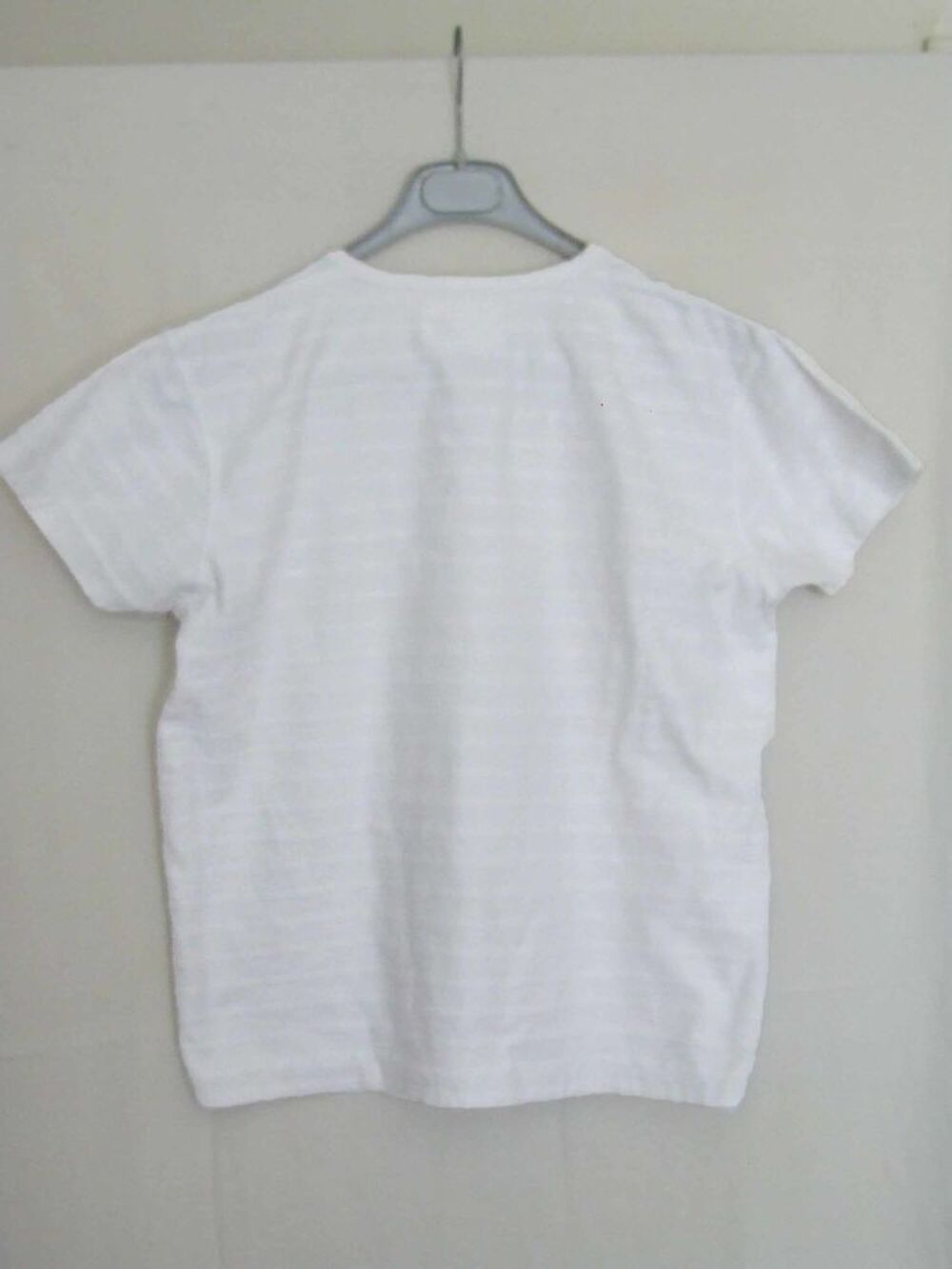 Tee-shirt ARMAND THIERRY Blanc Taille L TBE Vtements