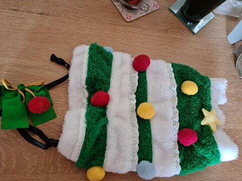 Tenue sapin de No�l pour petit chat ou petit chien 10 Oullins (69)