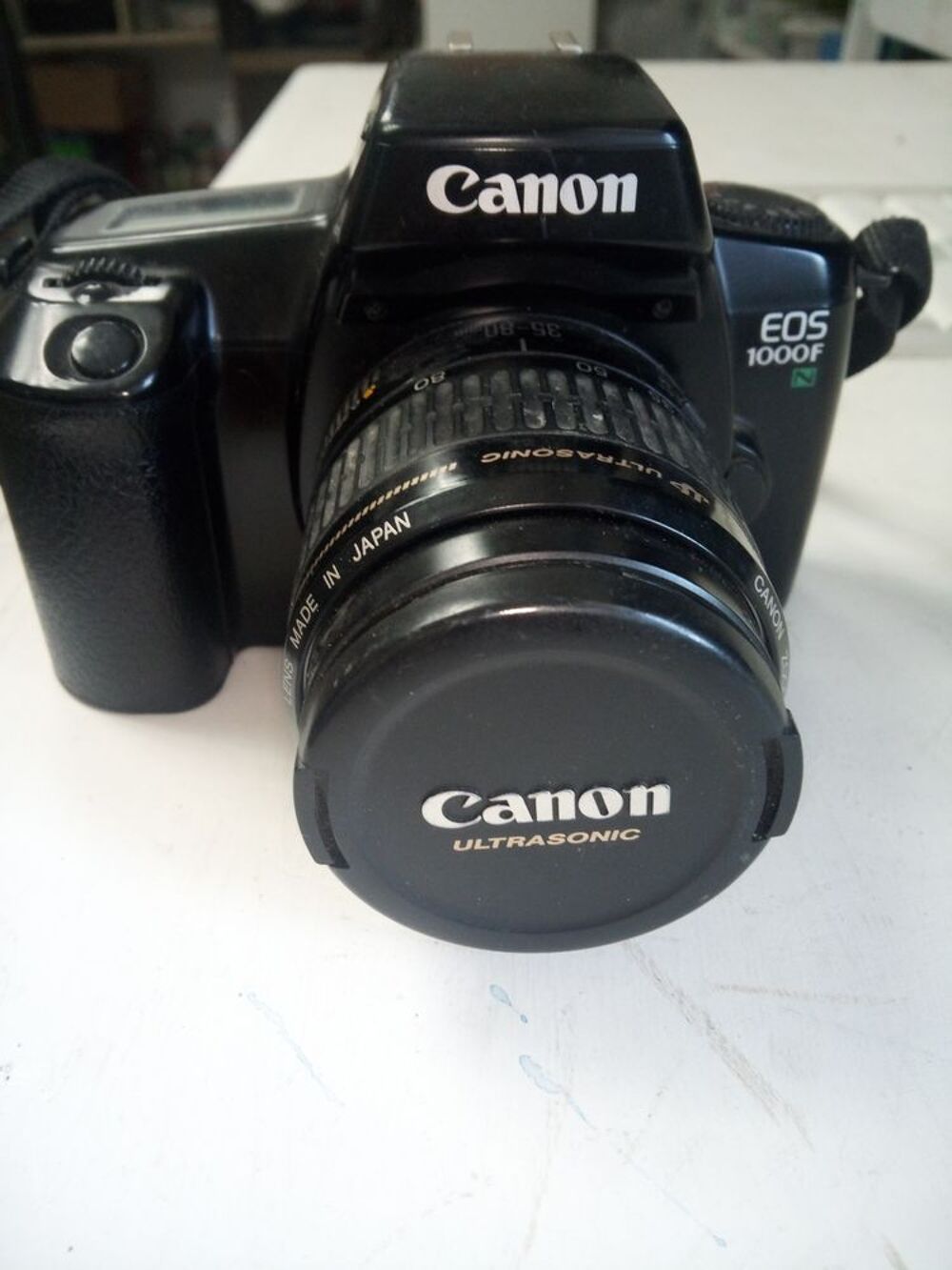 CANON EOS 1000 F Photos/Video/TV
