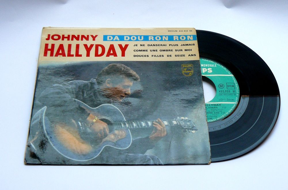 45T Johnny HALLYDAY : Da Dou Ron Ron - Je ne danserai plus CD et vinyles