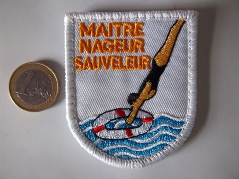 écusson maître-nageur sauveteur insigne tissu Valognes (50)