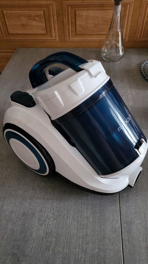 aspirateur Radiola Montlu�on (03)