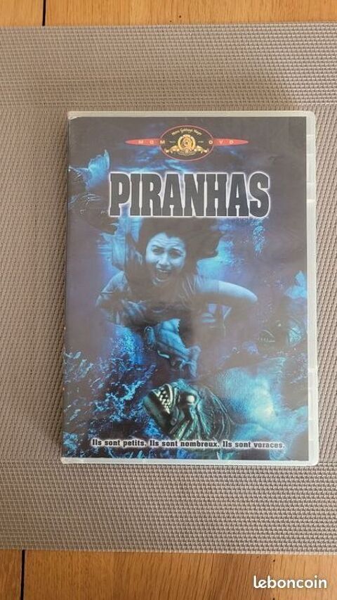 Dvd Piranhas 3 Bar-sur-Seine (10)