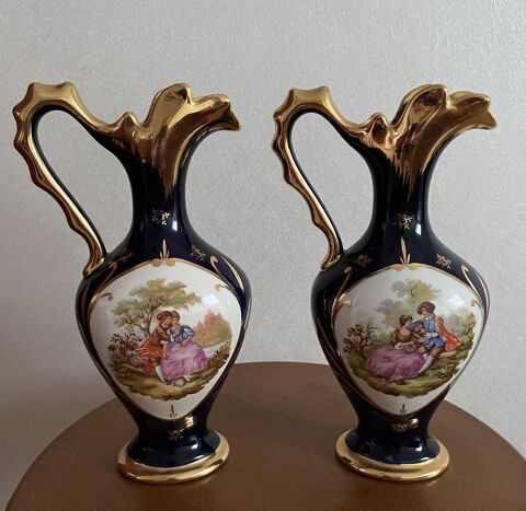 Lot de 2 carafes Aiguières en porcelaine Bleu nuit et or, sc 50 Saâcy-sur-Marne (77)