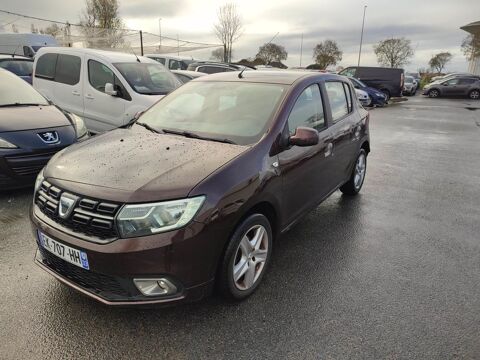 Dacia sandero AV   ESSENCE 90CV PARFAIT ÉTAT