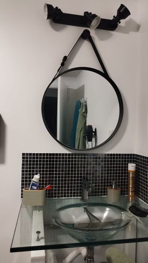 Lavabo en verre et son meuble support Plouhinec (29)