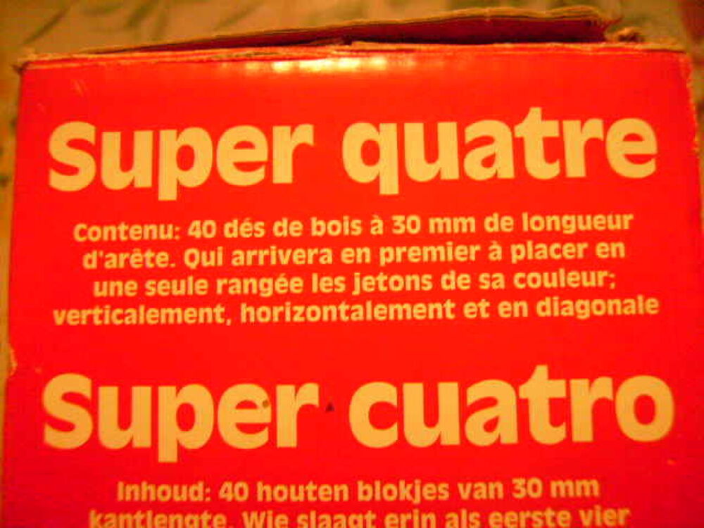 Boite de jeu "Super quatre en bois " Jeux / jouets