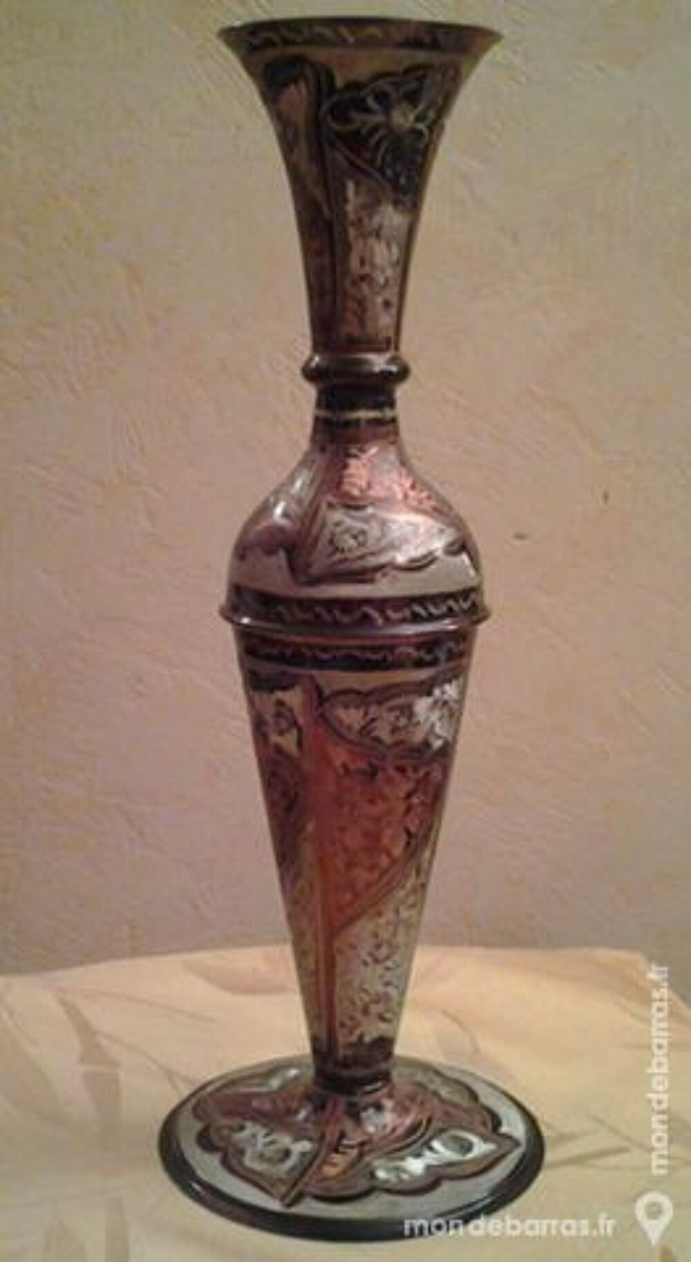 Vase soliflore cuivre martele finementcisele 29 cm Dcoration