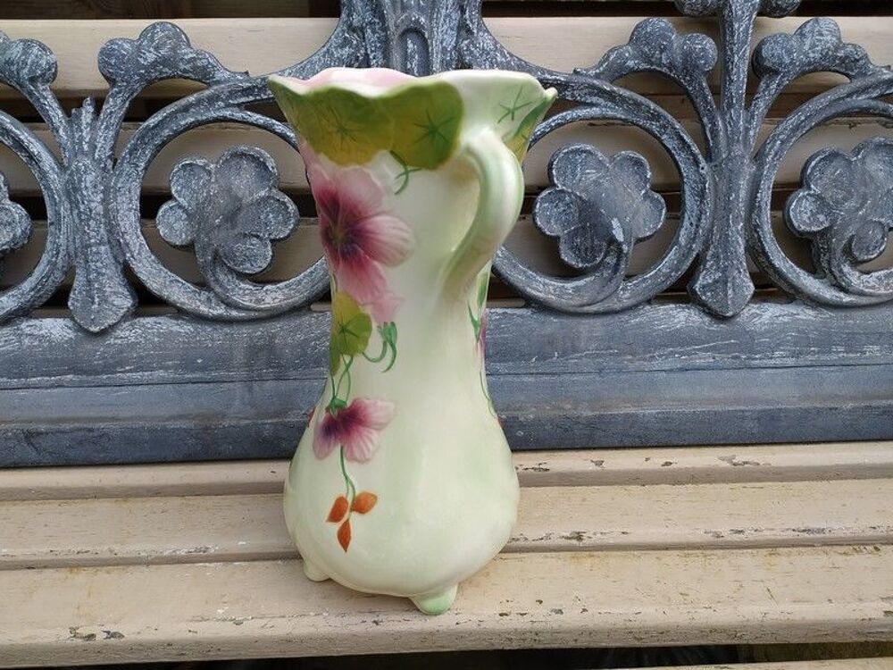 Vase Fa&iuml;ence Saint-Cl&eacute;ment Capucines Style Art Nouveau Décoration