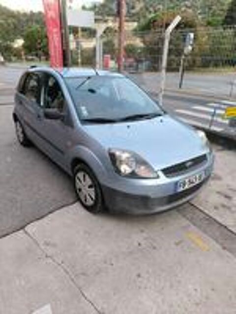 Fiesta 1.3i CLX 2007 occasion 06000 Nice