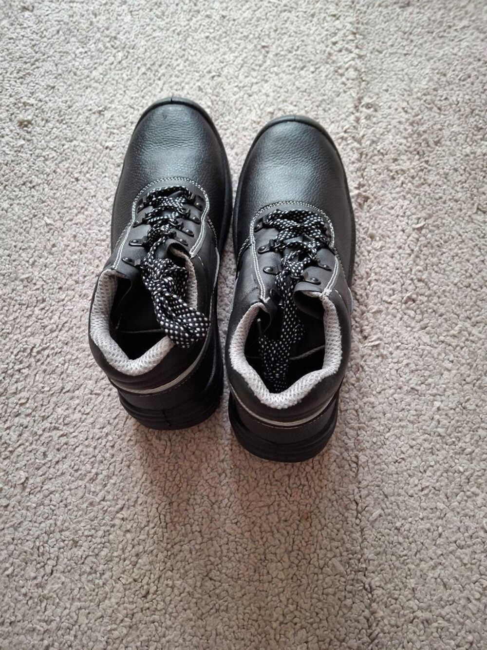 plusieurs articles sur perpignan Chaussures