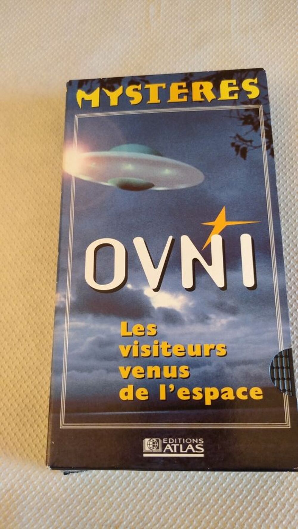 ovnis CD et vinyles