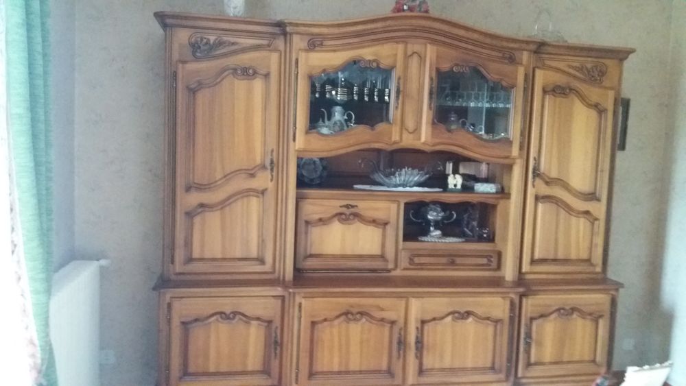 BUFFET DE SALLE NOYER MASSIF Meubles