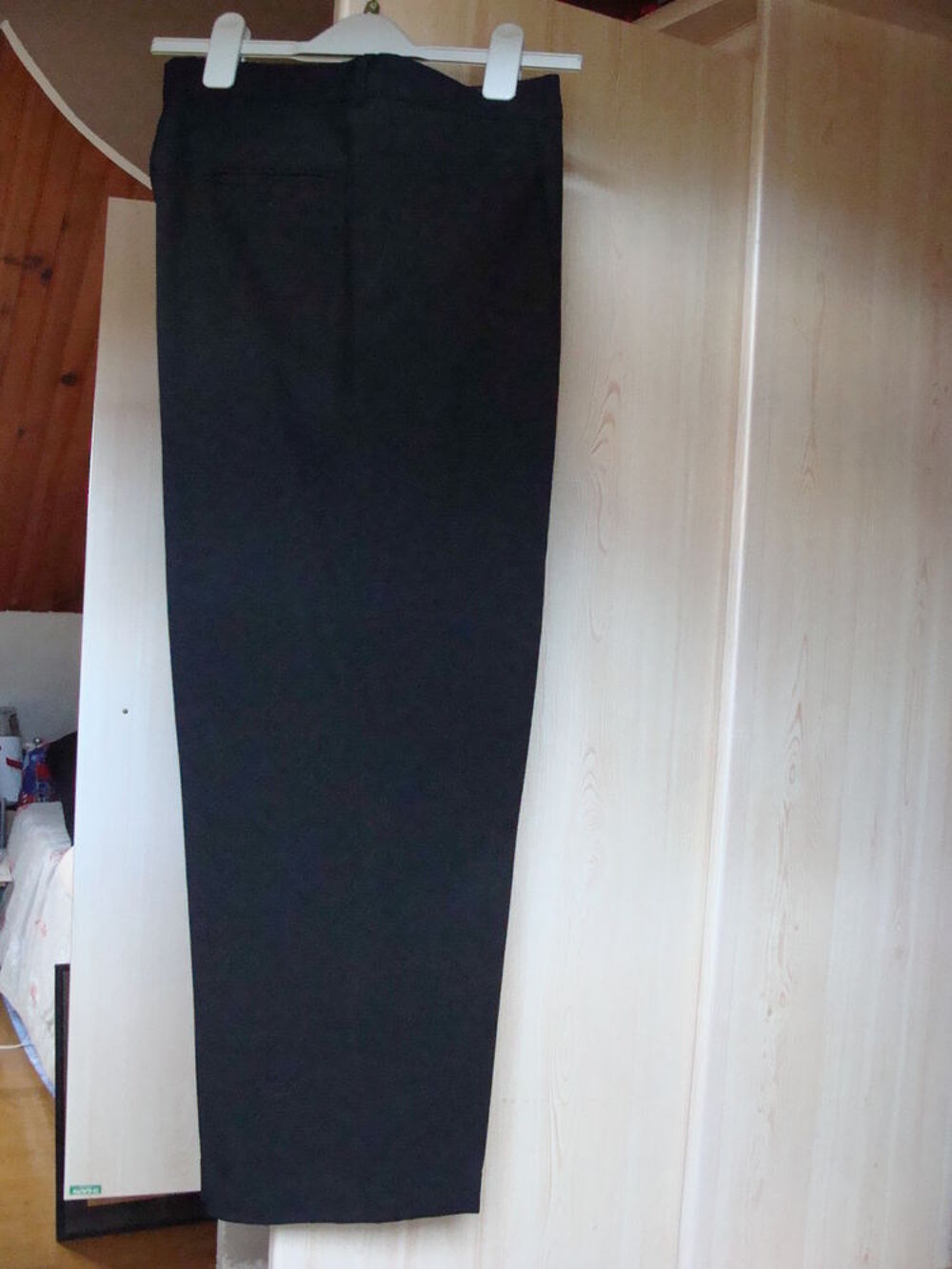 Tenue h&ocirc;teli&egrave;re
Vêtements