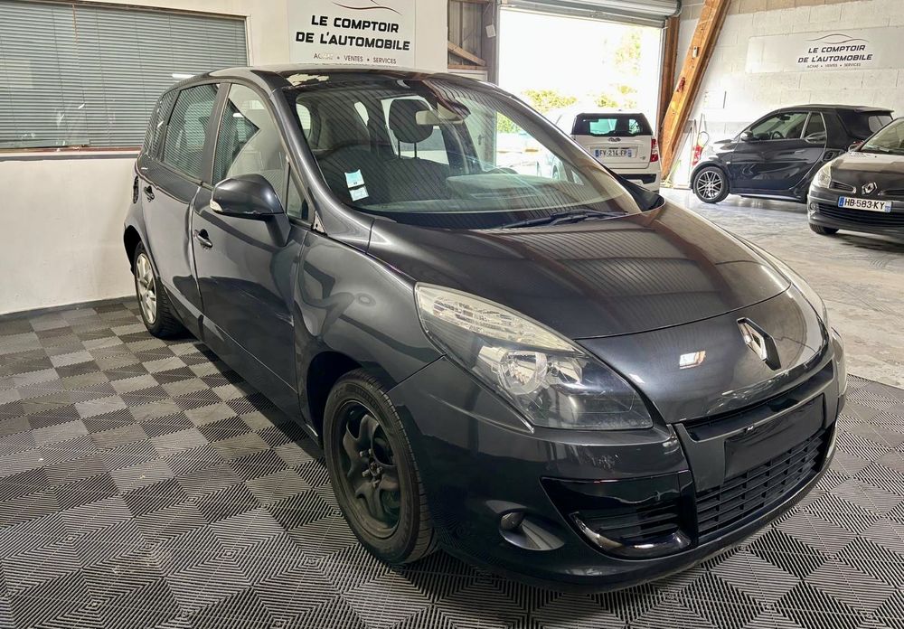 Sc&eacute;nic III Scenic III dCi 95 FAP eco2 Expression Euro 5 2010 occasion 95330 Domont