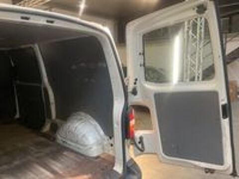 Divers Volkswagen T5 Transporter 2.5 TDI LONG 2009 occasion 44320 Saint-P&egrave;re-en-Retz