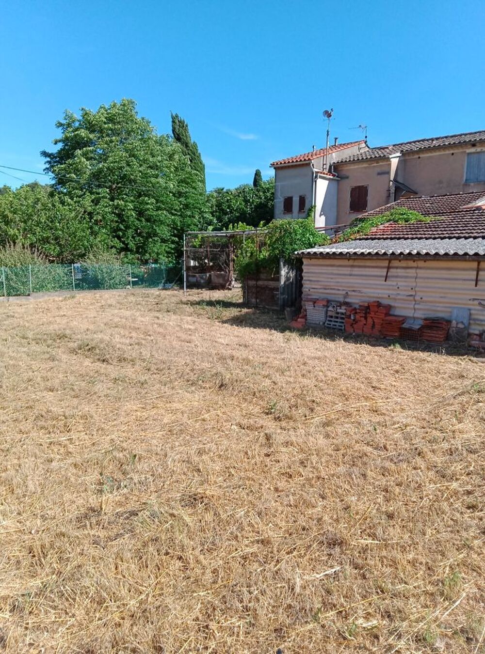 Vente Terrain TERRAIN PLAT DE 217 m2, projet maison R+1 La motte