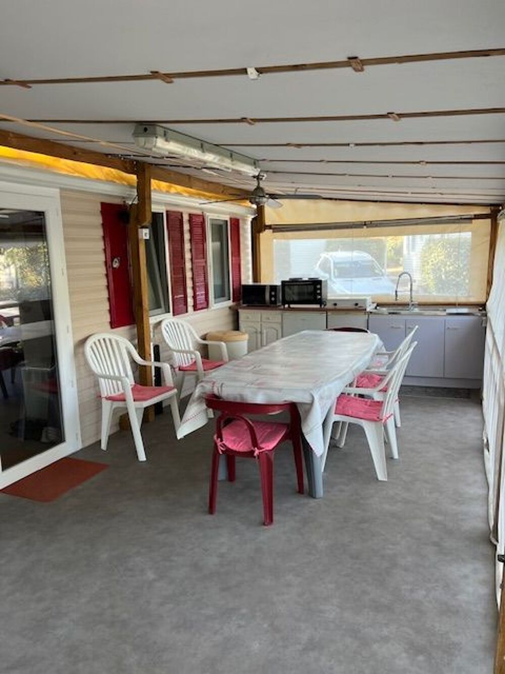   Mobil home 3 chambres tout confort Provence-Alpes-Côte d'Azur, Fréjus (83600)