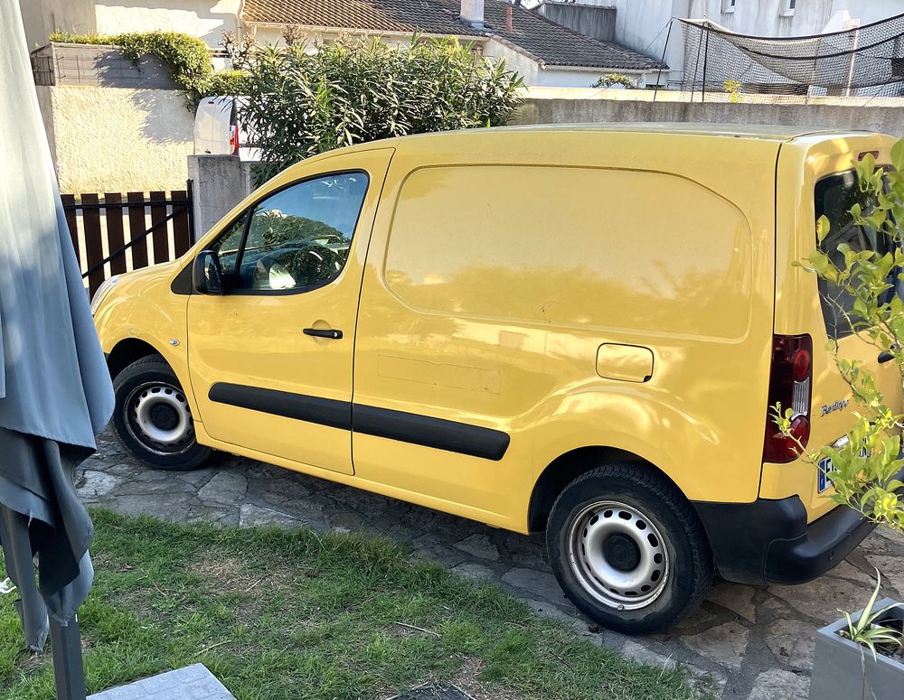 Berlingo BERLINGO 20 L1 BlueHDi 100 S&S CLUB ETG6 2016 occasion 34280 La Grande-Motte