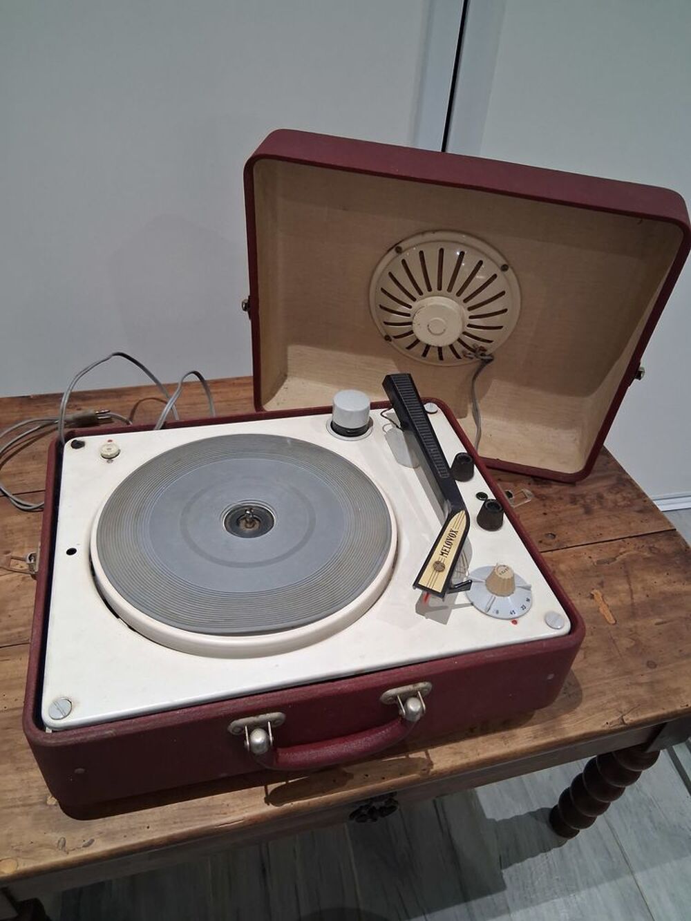 Tourne disque ann&eacute;e 60 Audio et hifi