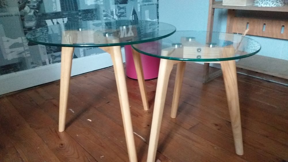 2 tables de salon tr&egrave;s bonne &eacute;tat Meubles