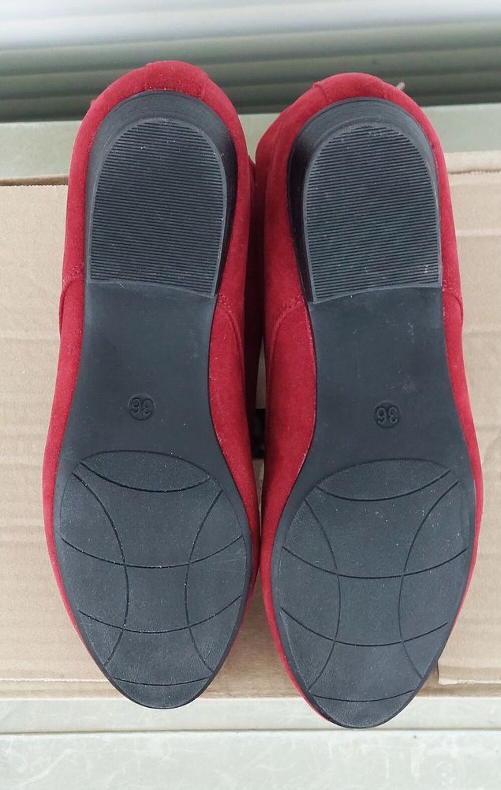 chaussures > ext&eacute;rieur daim + cuir int&eacute;rieur - 36 - NEUVES Chaussures enfants