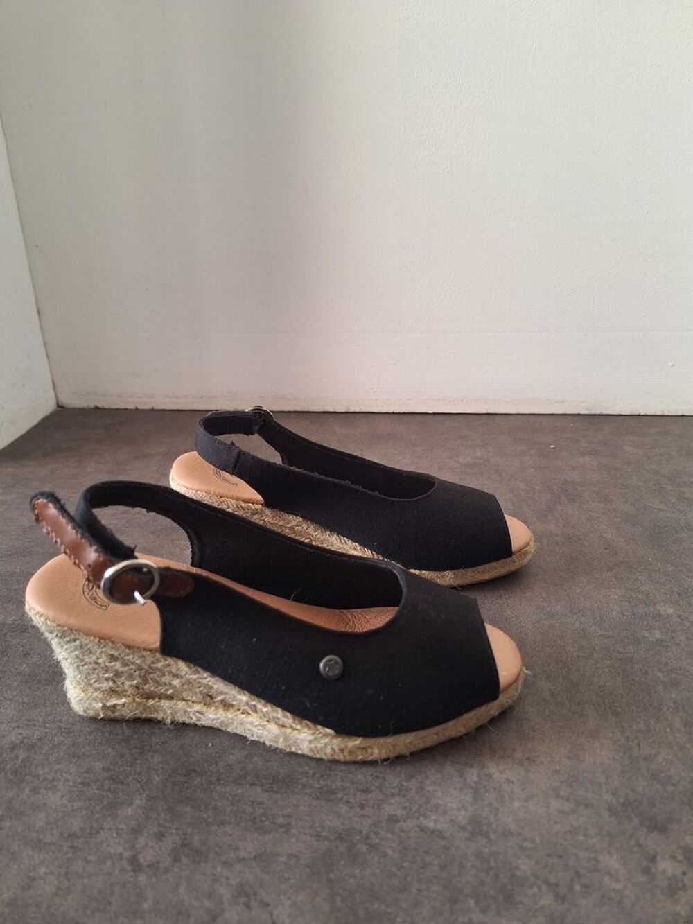 3 paires de bottines et chaussure Chaussures