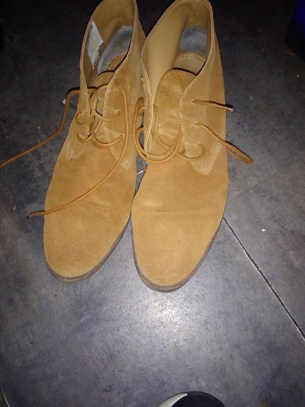 Boots a lacets cuir Celio pointure 43 quasi neuf Chaussures