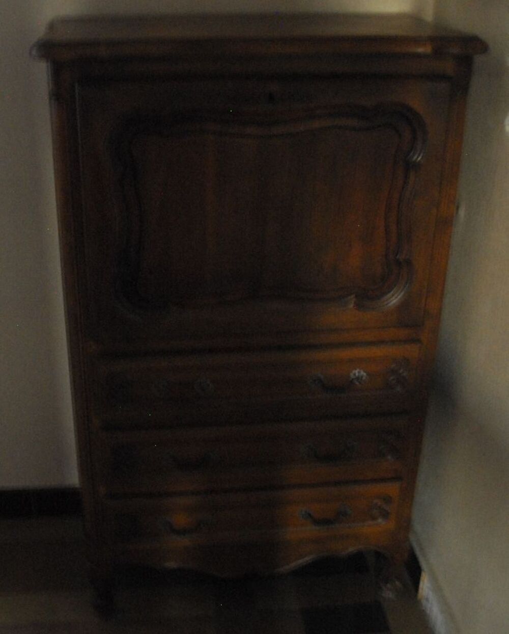 Meubles anciens bois massif Meubles