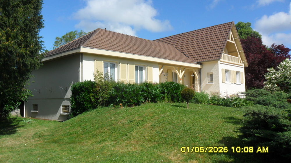 Vente Maison Spacieuse maison de 274 m² - 5 chambres Vendeuvre-du-poitou