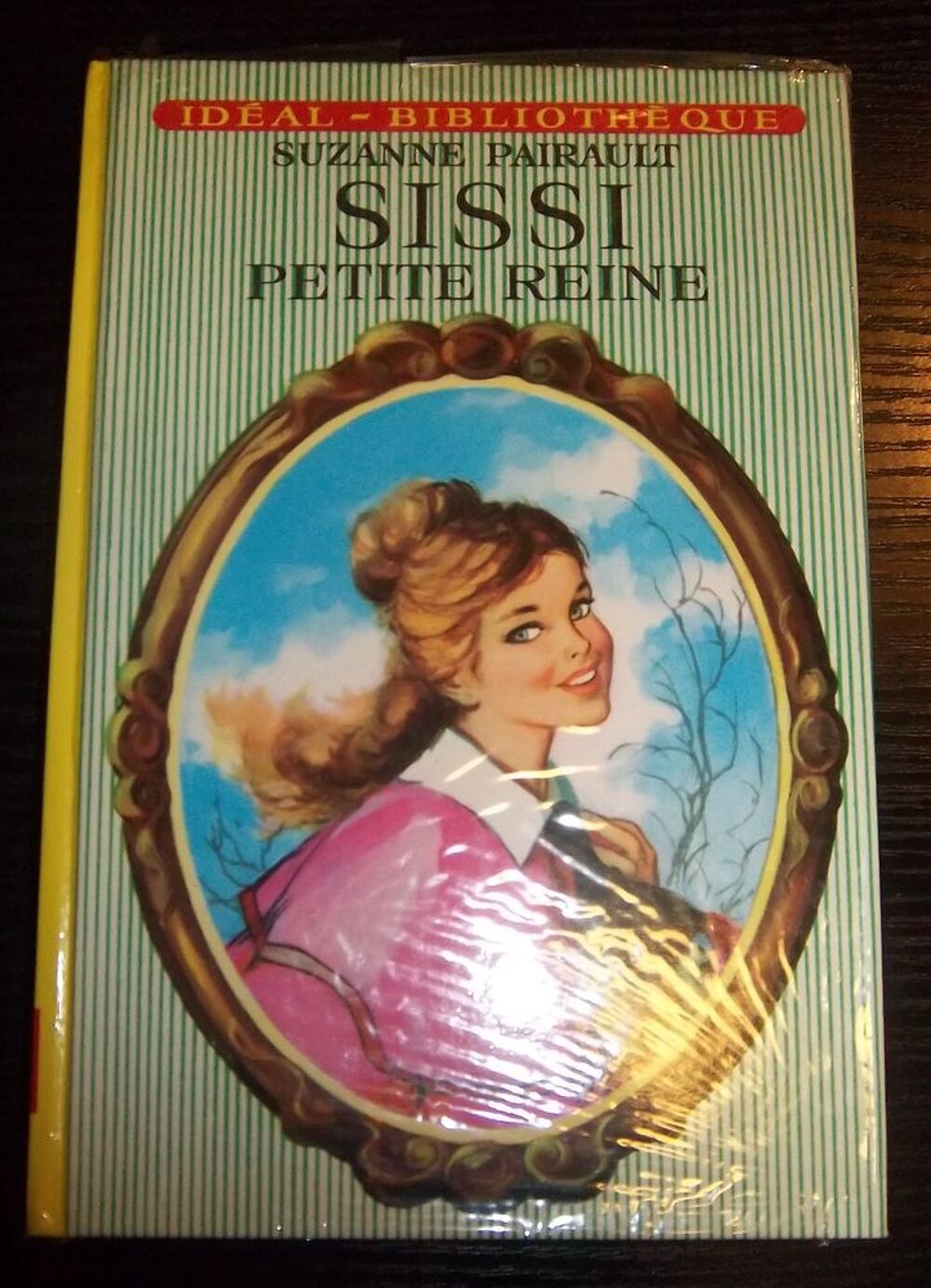 Sissi petite reine Suzanne Pairault ideal 1980 Livres et BD