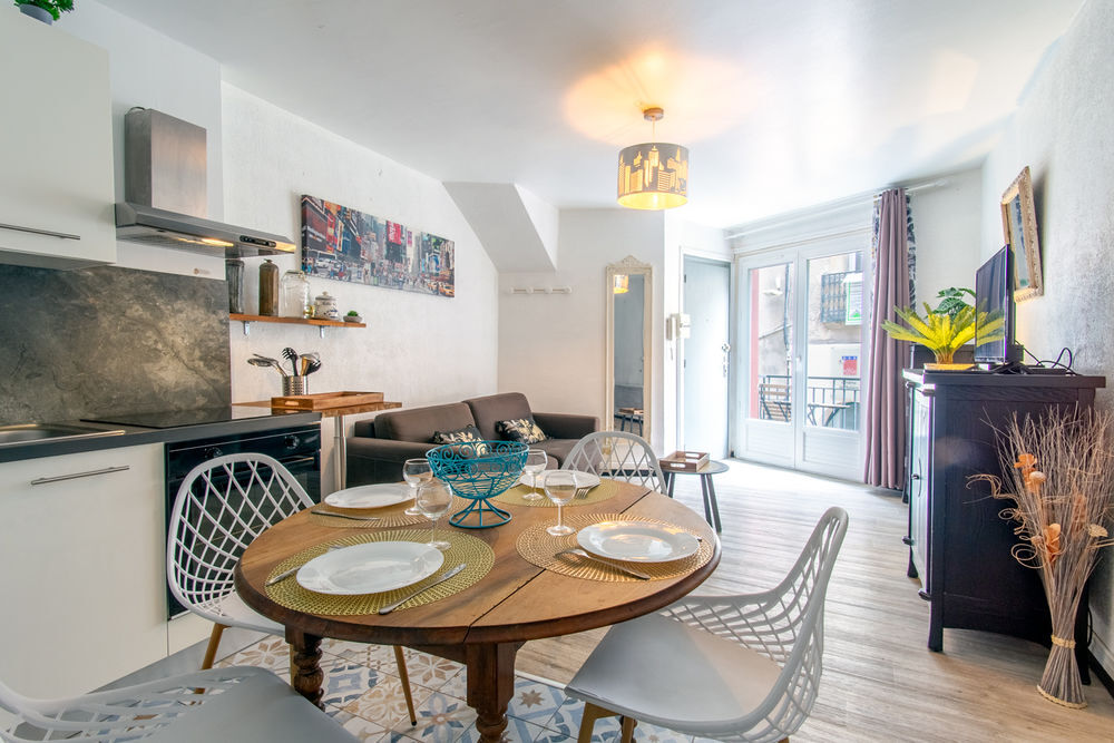 Appartement 2 pièces 44 m² · à Pézenas · 44 m² · 103 000 €