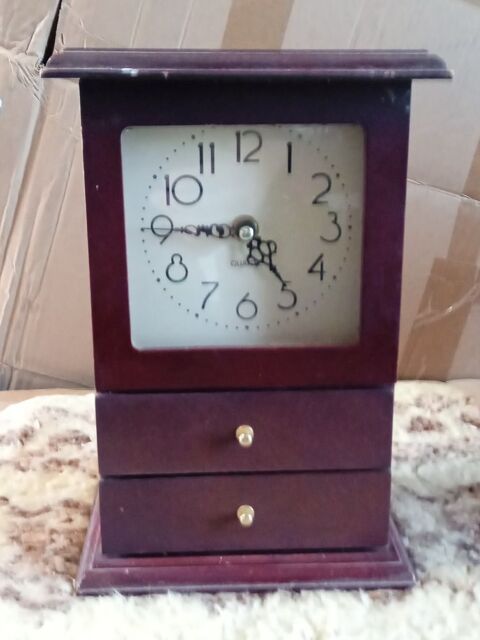 Pendule en bois 35 Broyes (51)