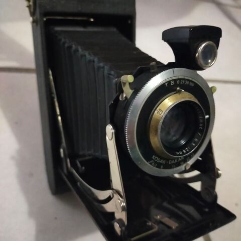 Appareil photo vintage kodak 30 Béziers (34)