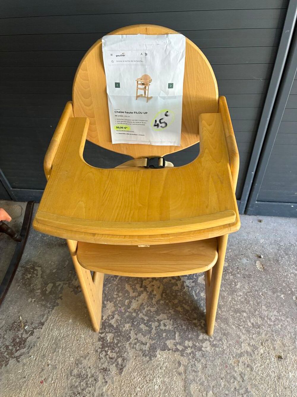 Chaise haute pour b&eacute;b&eacute; Mobilier enfants