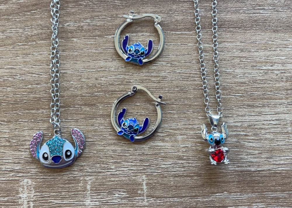 Bijoux Stitch Bijoux et montres