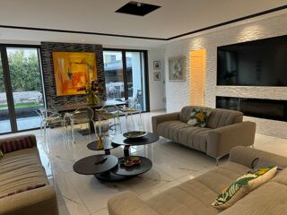  Villa � vendre 6 pi�ces 150 m�