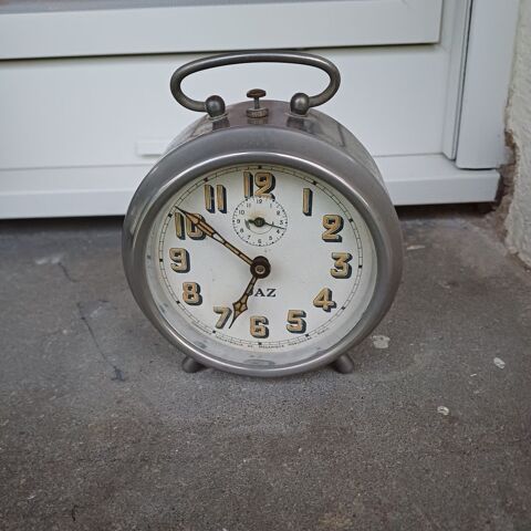 Ancien r�veil m�canique jaz 1 Rethel (08)