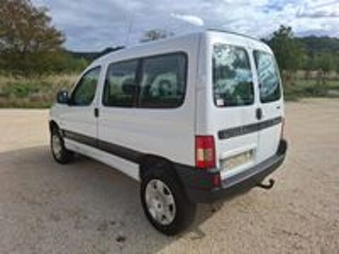 Berlingo BERLINGO 2.0 HDI 90CV DANGEL 4X4 2006 occasion 69320 Feyzin