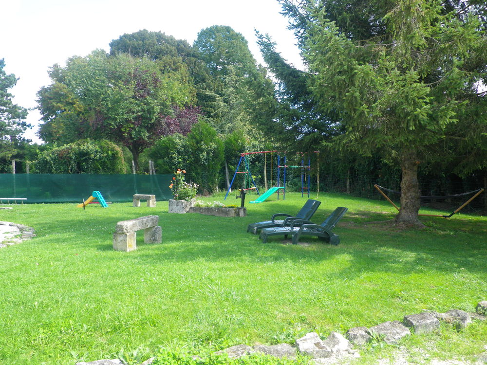 Location Maison MAISON AVEC JARDIN CLOTURE SECTEUR CHAVANGES (10330) Chavanges