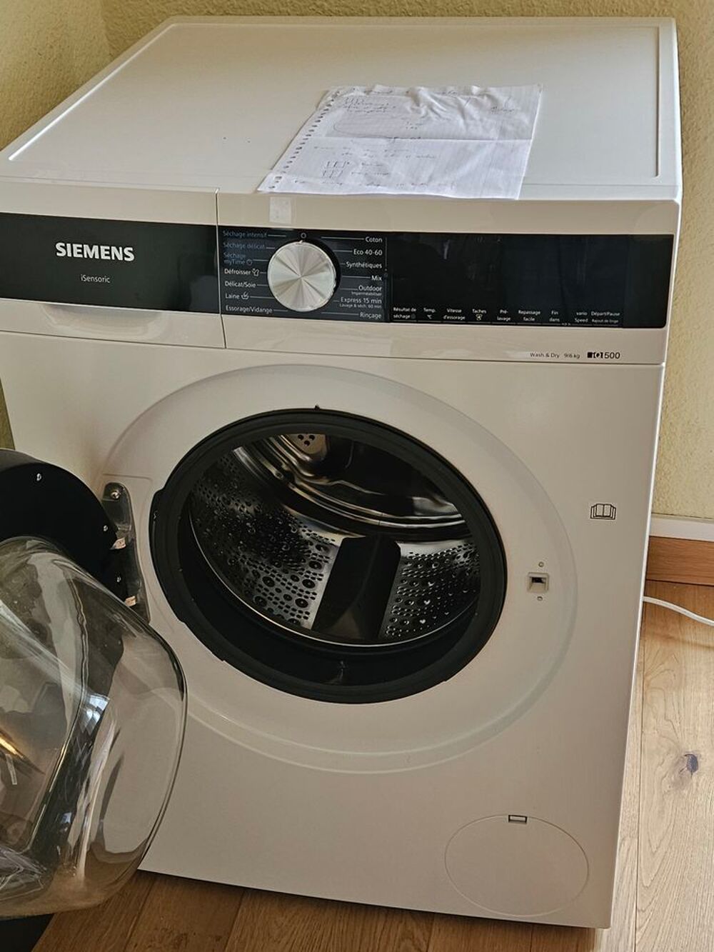 Machine &agrave; laver-s&egrave;che linge Siemens. Parfait &eacute;tat Electroménager