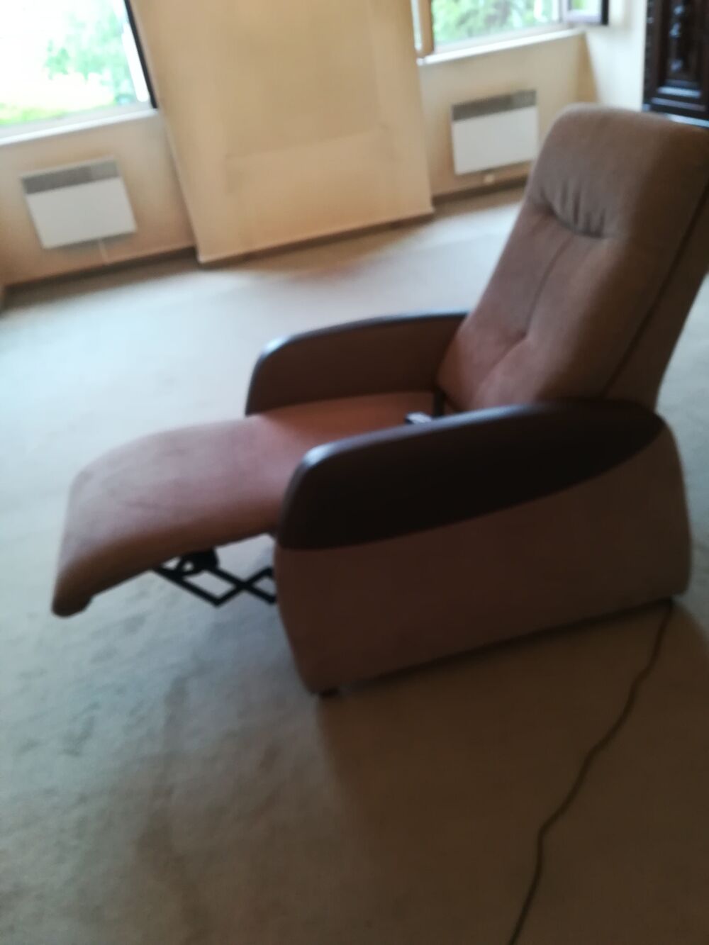 Fauteuil releveur marque BASTIDE Meubles