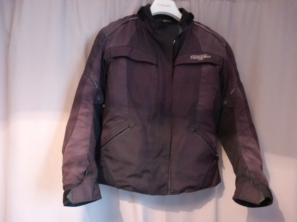 Blouson hiver FURYGAN 
Vêtements